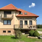Mátyás Full *